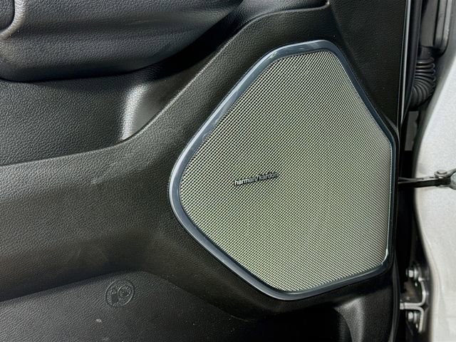 Used 2025 RAM 1500 Laramie w/ Night Edition image 19