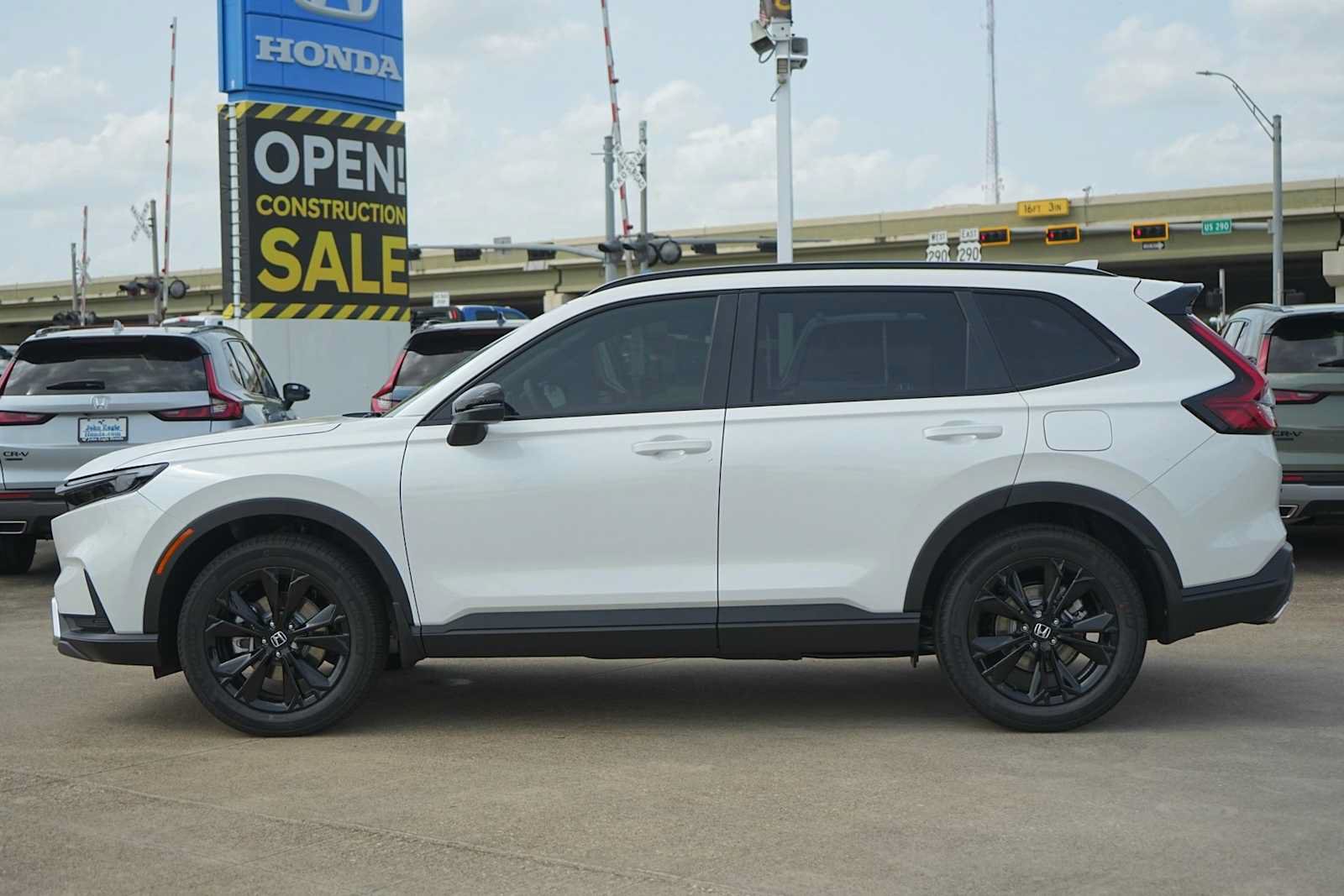 New 2027 Honda CR-V Sport Touring image 3