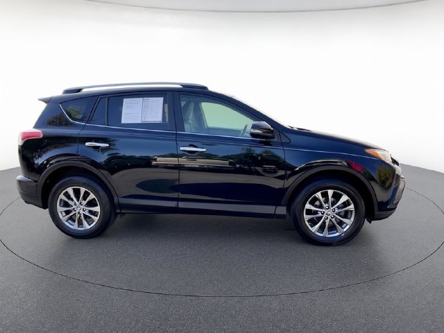 Used 2017 Toyota RAV4 Limited FWD image 6