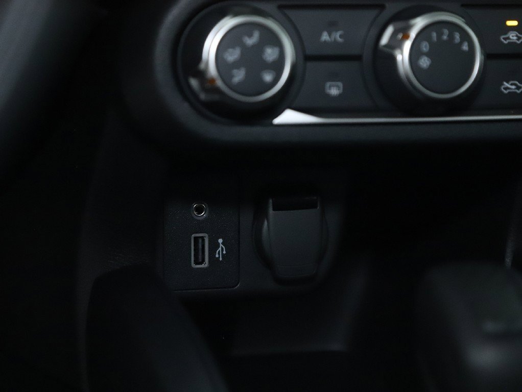 Certified 2025 Nissan Versa S w/ Trunk Package image 26