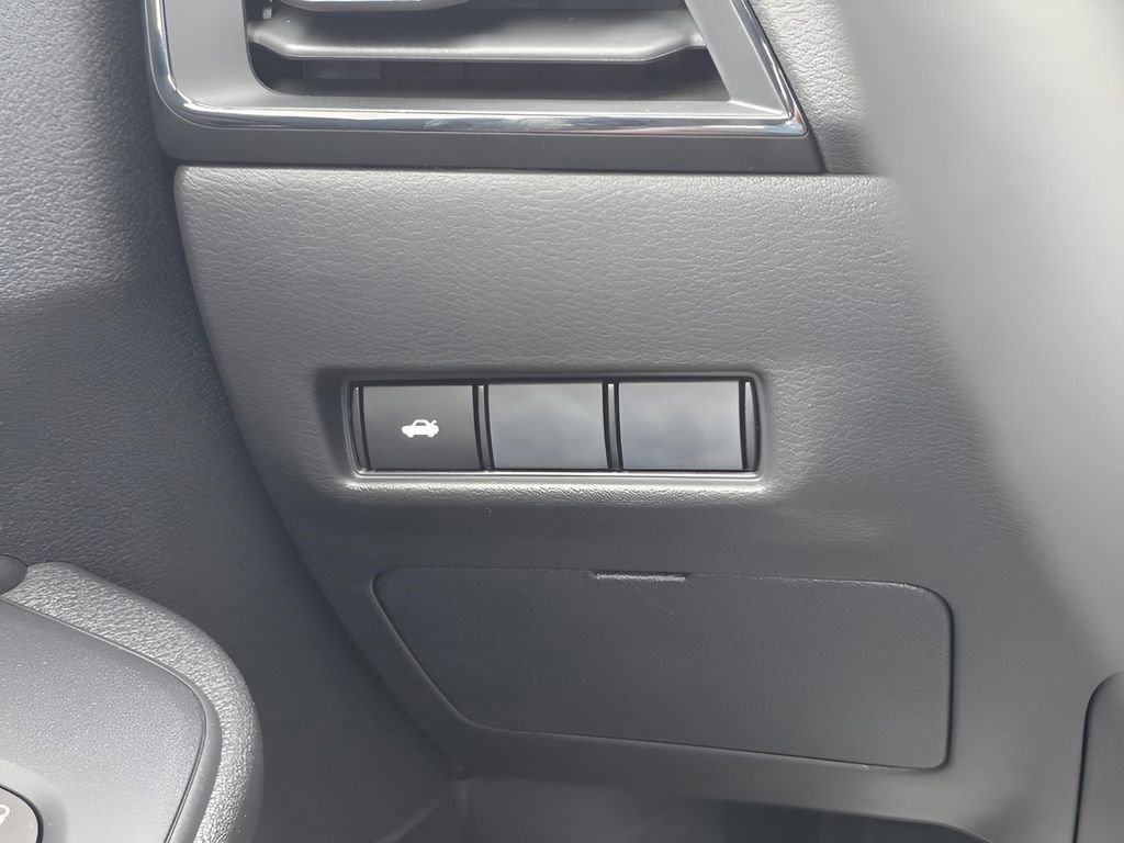 New 2026 Nissan Sentra SV image 19