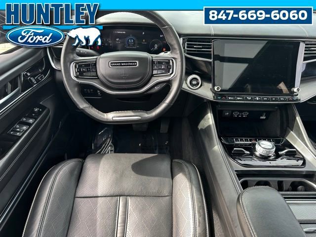 Used 2022 Jeep Grand Wagoneer Series II AWD/4WD image 20