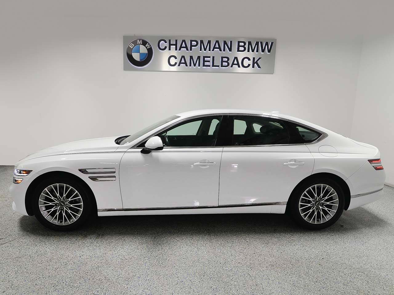 Used 2023 Genesis G80 2.5T AWD/4WD image 3