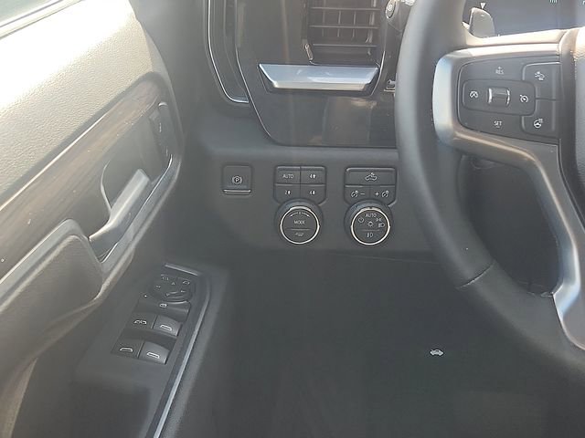 Used 2026 Chevrolet Silverado 1500 RST w/ Z71 Off-Road Package AWD/4WD image 12