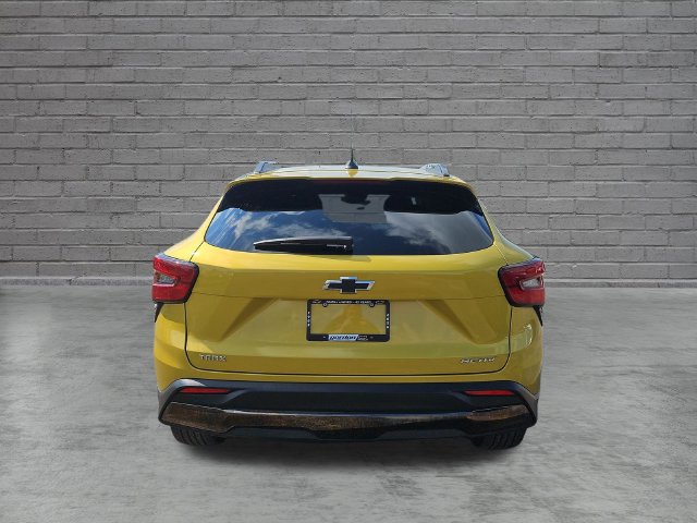 Used 2025 Chevrolet Trax ACTIV w/ Driver Confidence Package FWD image 4