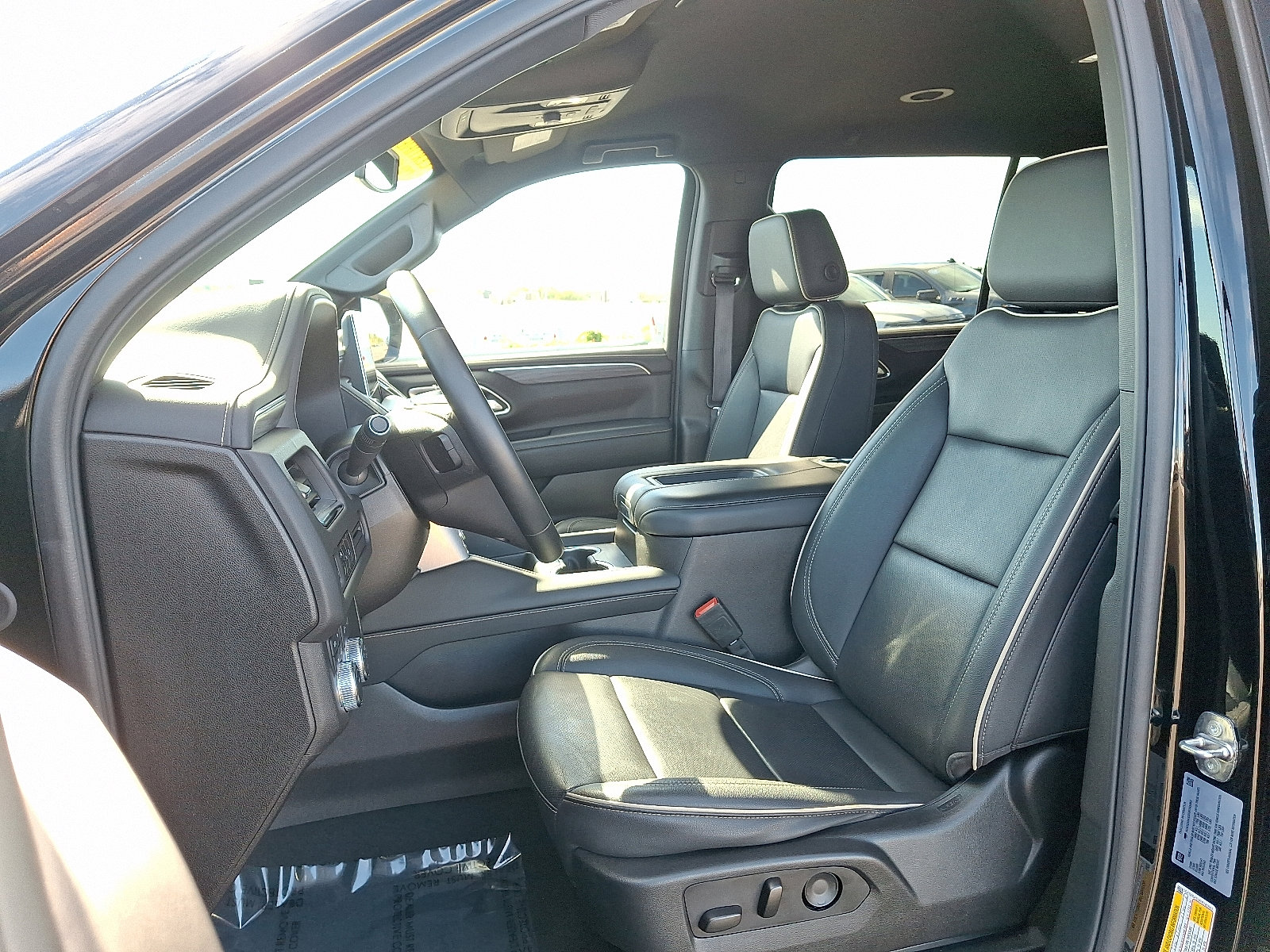 Certified 2024 GMC Yukon XL SLT image 14