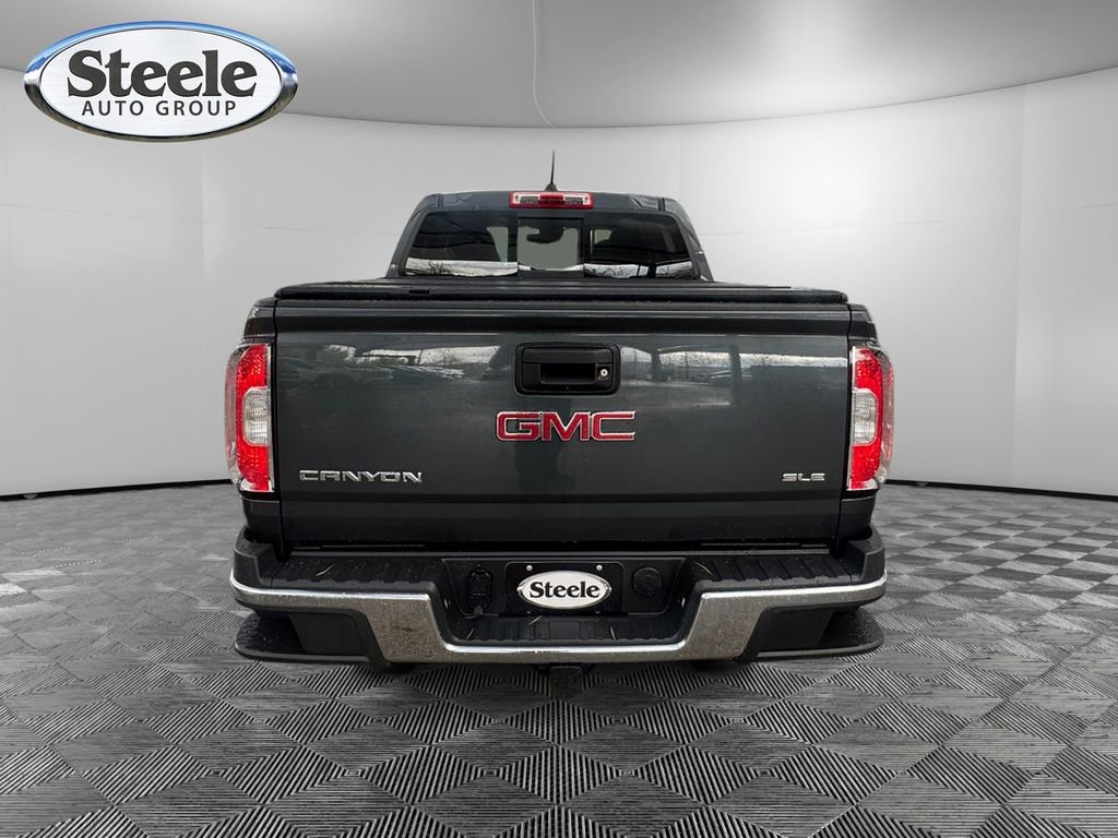 Used 2017 GMC Canyon SLE w/ SLE Convenience Package image 4