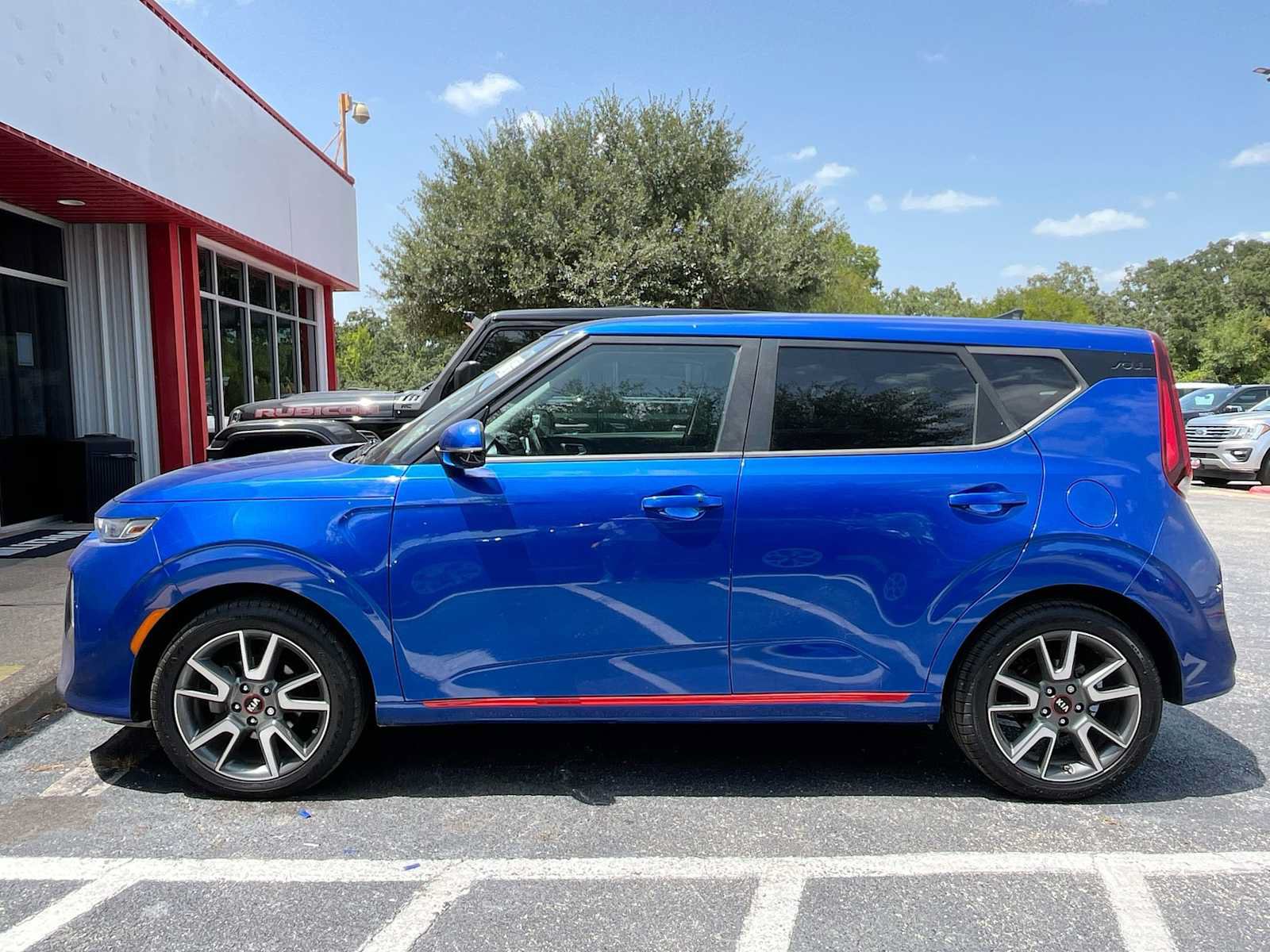 Used 2020 Kia Soul GT-Line w/ GT 2.0L Power Sunroof Package FWD image 8