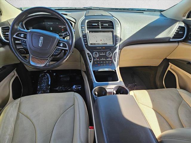 Used 2019 Lincoln Nautilus Reserve image 17