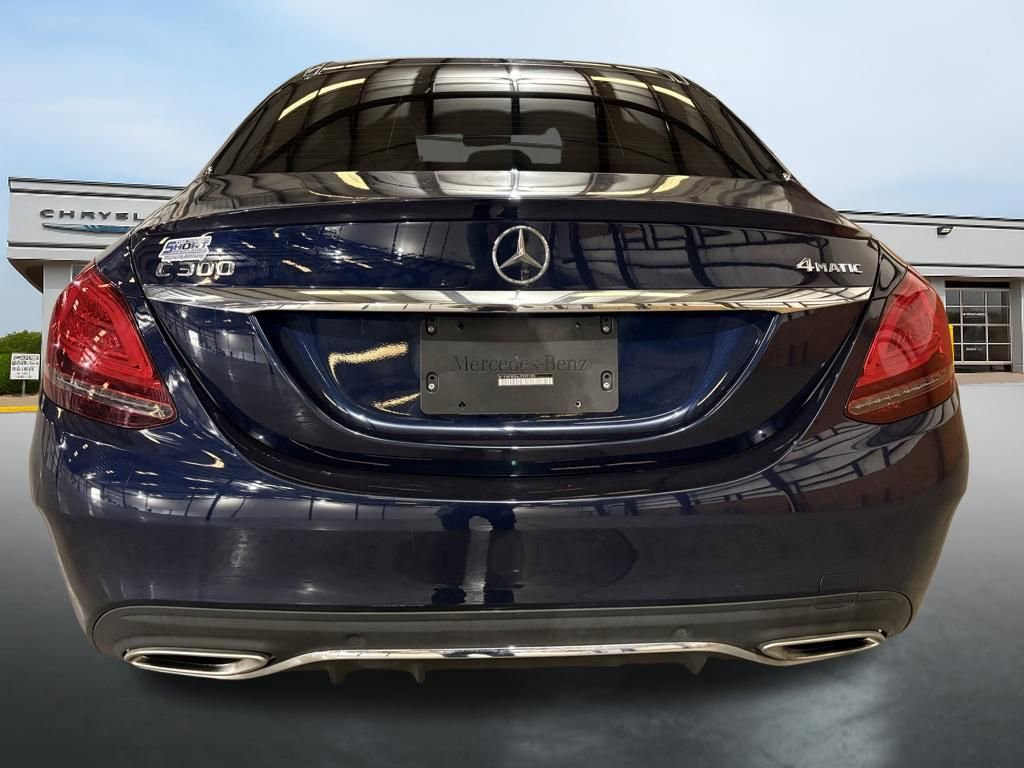 Used 2020 Mercedes-Benz C 300 4MATIC Sedan image 4