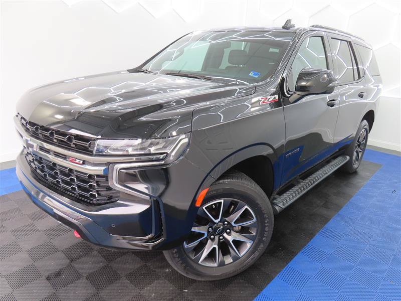 Used 2022 Chevrolet Tahoe Z71 w/ Luxury Package AWD/4WD image 4