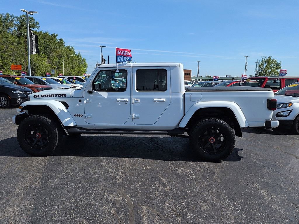Used 2022 Jeep Gladiator Overland AWD/4WD image 4