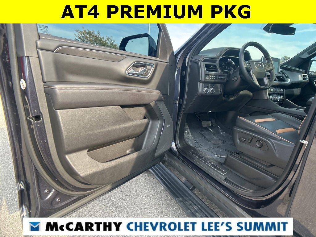 Used 2023 GMC Yukon XL AT4 w/ AT4 Premium Package image 43