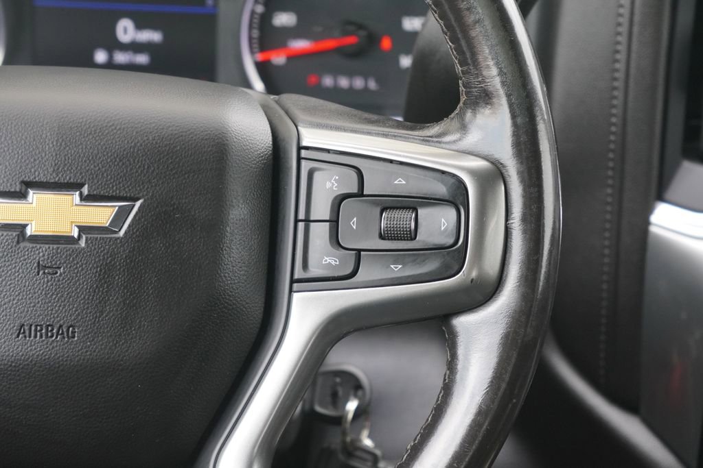 Used 2023 Chevrolet Silverado 2500 LT AWD/4WD image 15