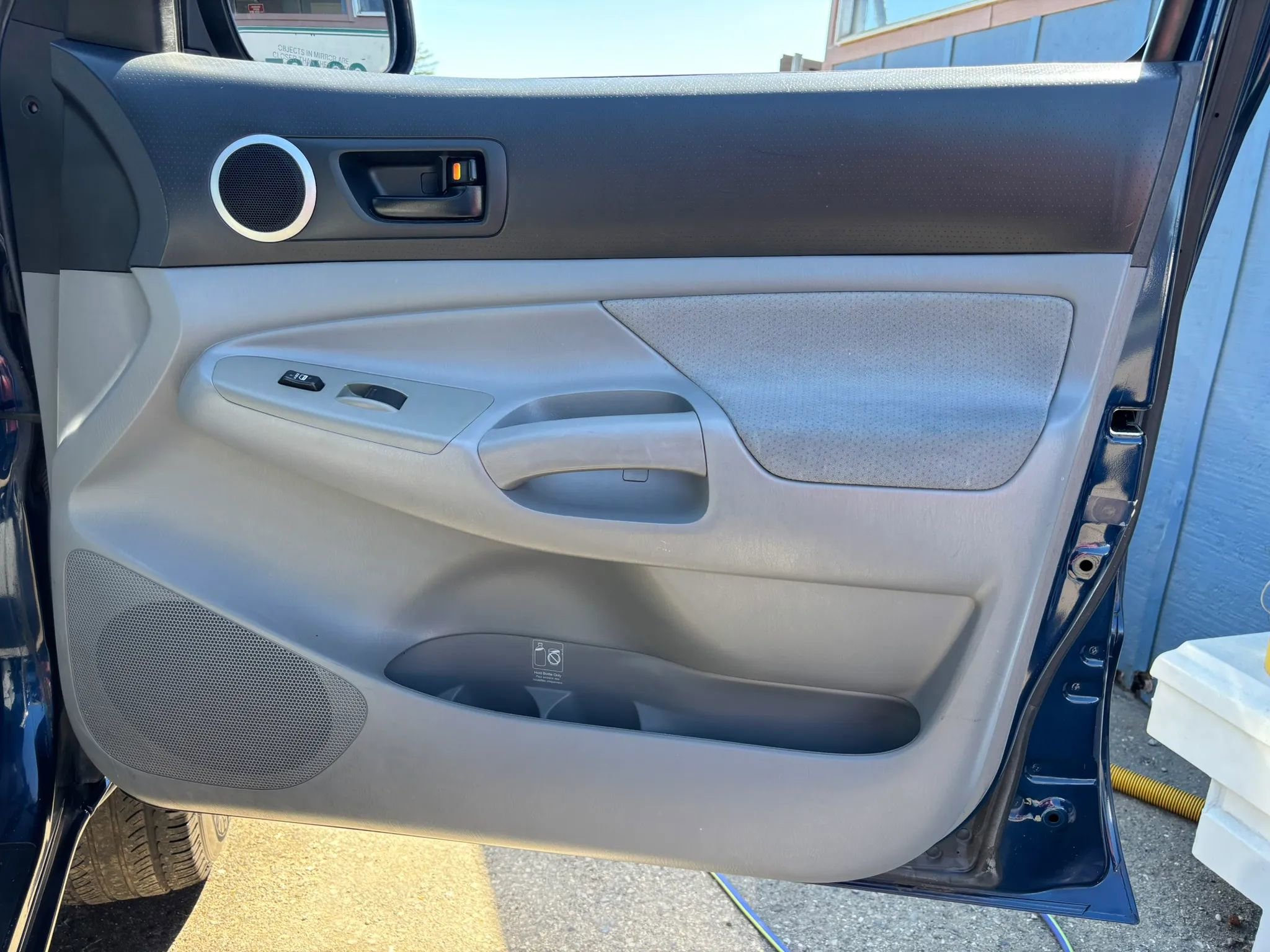 Used 2006 Toyota Tacoma PreRunner RWD image 15