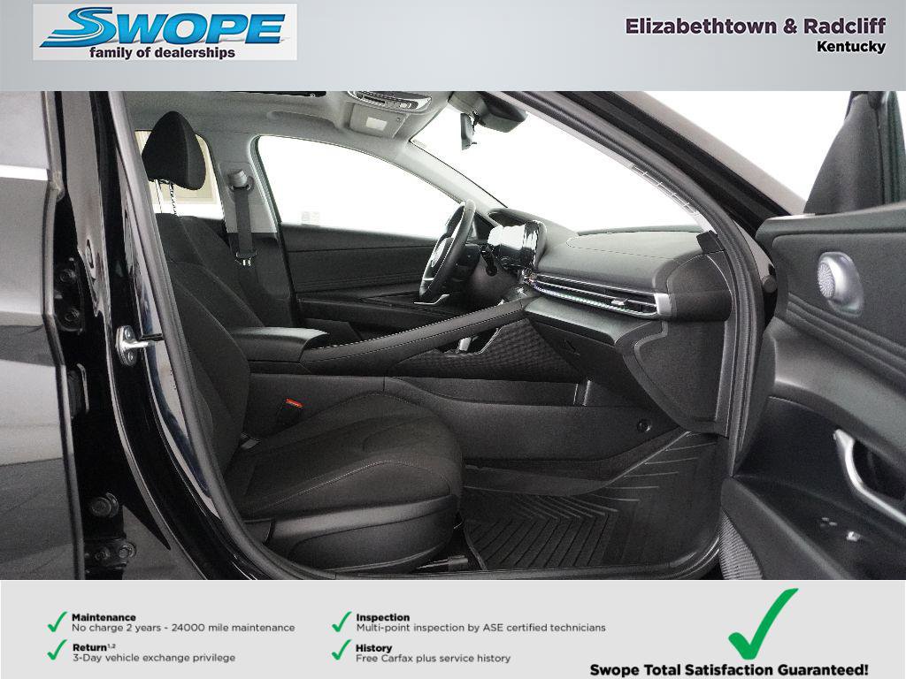 Certified 2024 Hyundai Elantra SEL w/ Convenience Package image 10