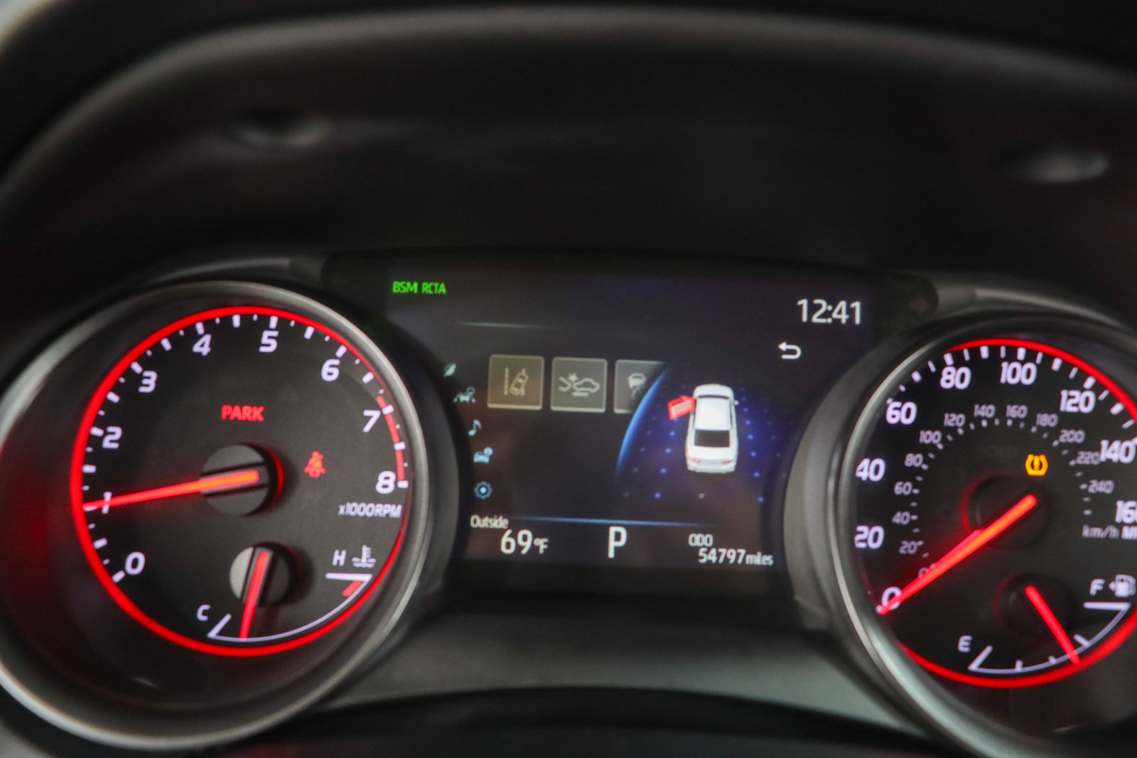 Used 2024 Toyota Camry XSE FWD image 15