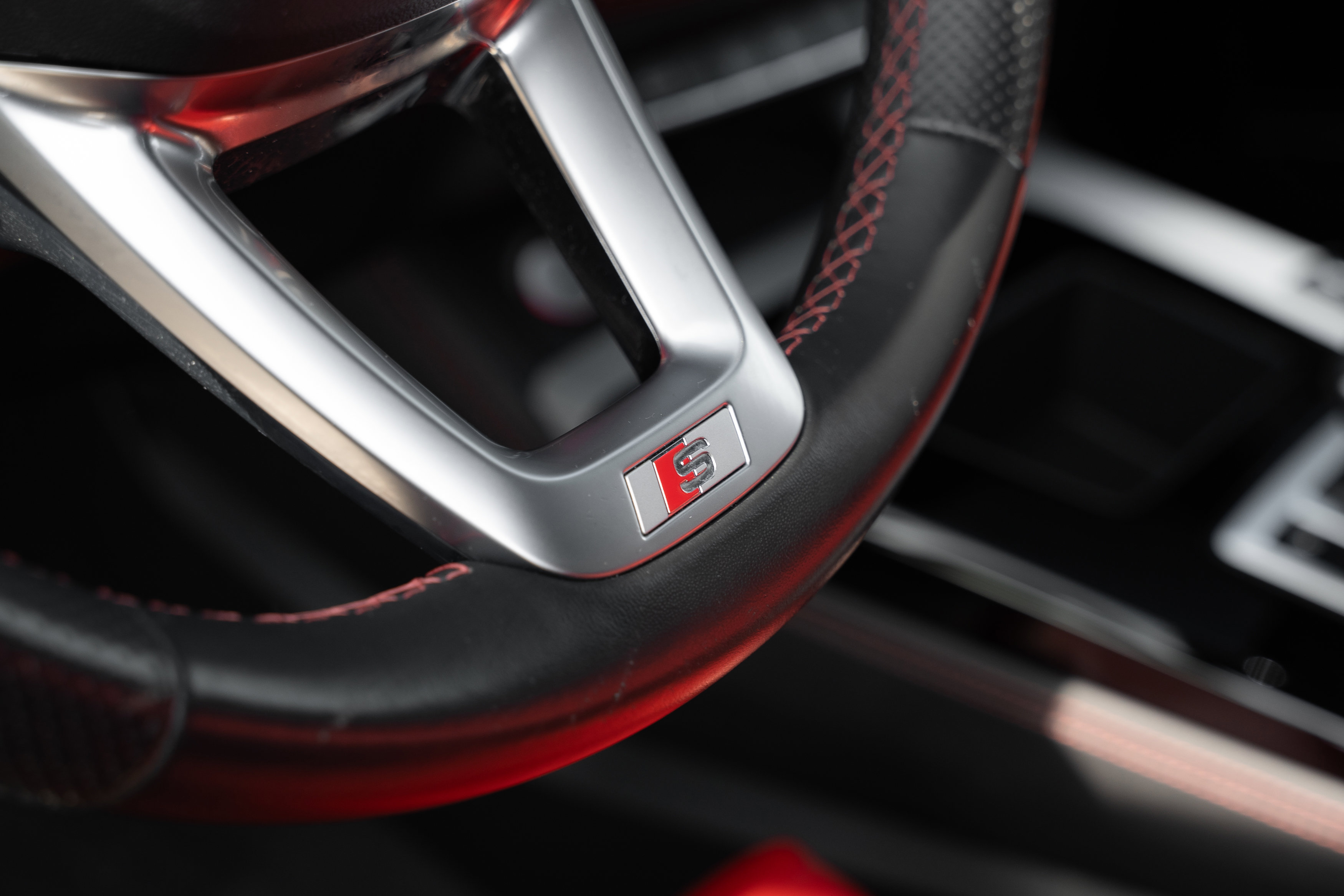 Certified 2021 Audi SQ5 Premium Plus w/ Premium Plus Package image 14