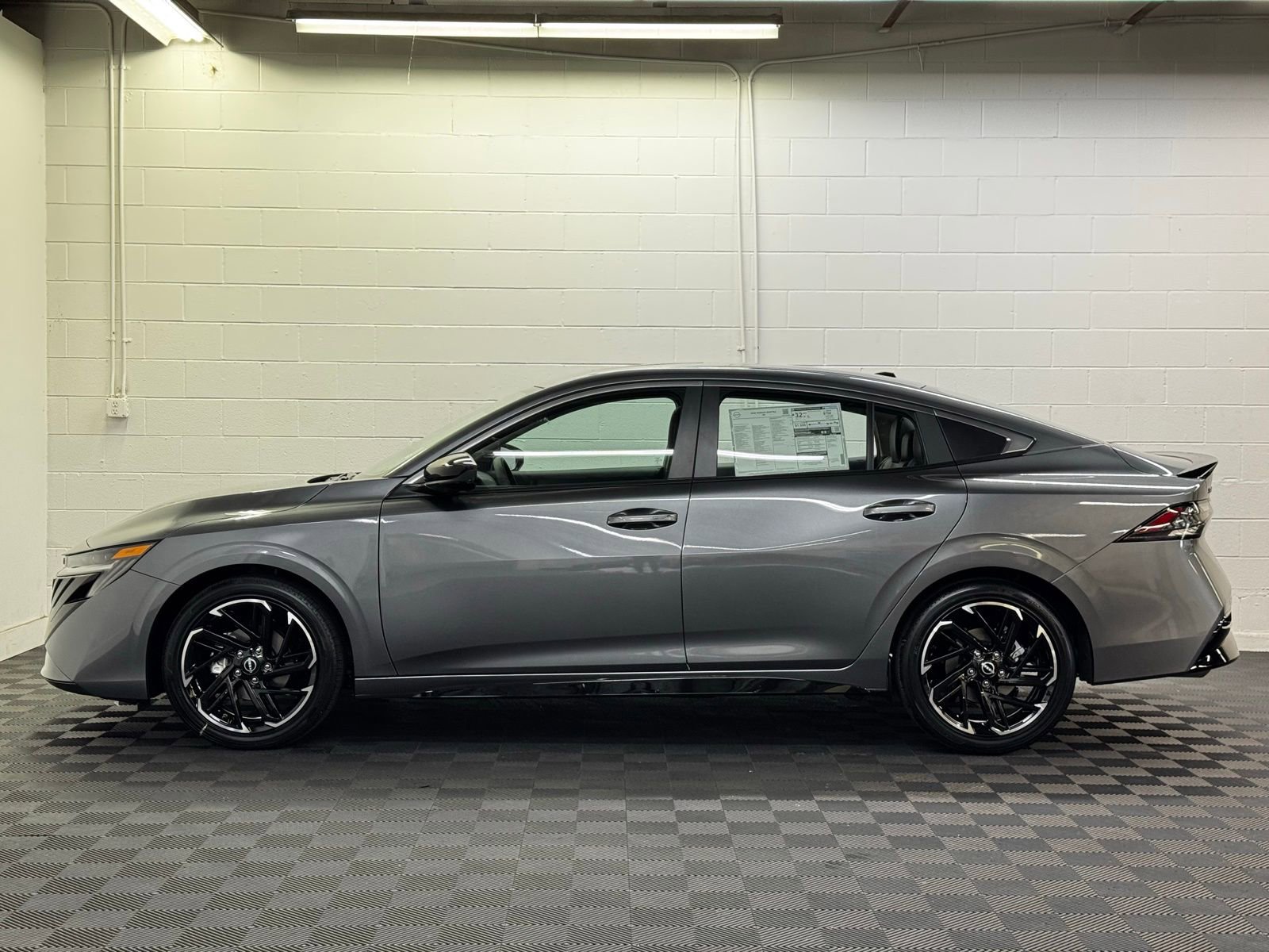 New 2026 Nissan Sentra SR image 3