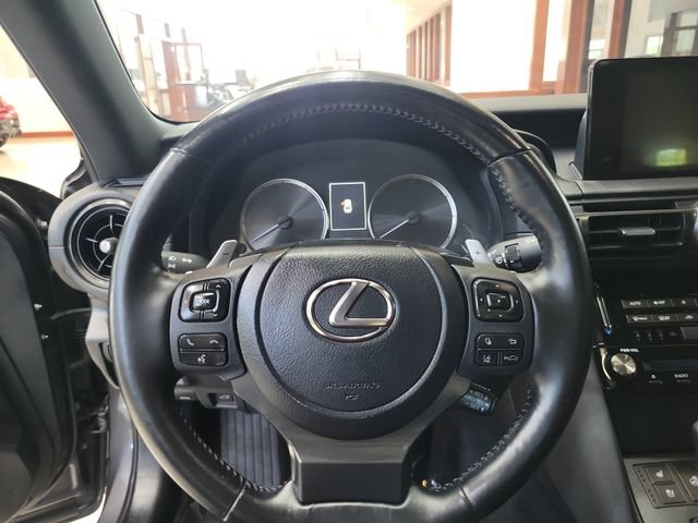Used 2023 Lexus IS 300 w/ Comfort Package RWD image 13