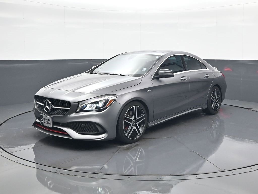 Used 2018 Mercedes-Benz CLA 250 4MATIC image 3