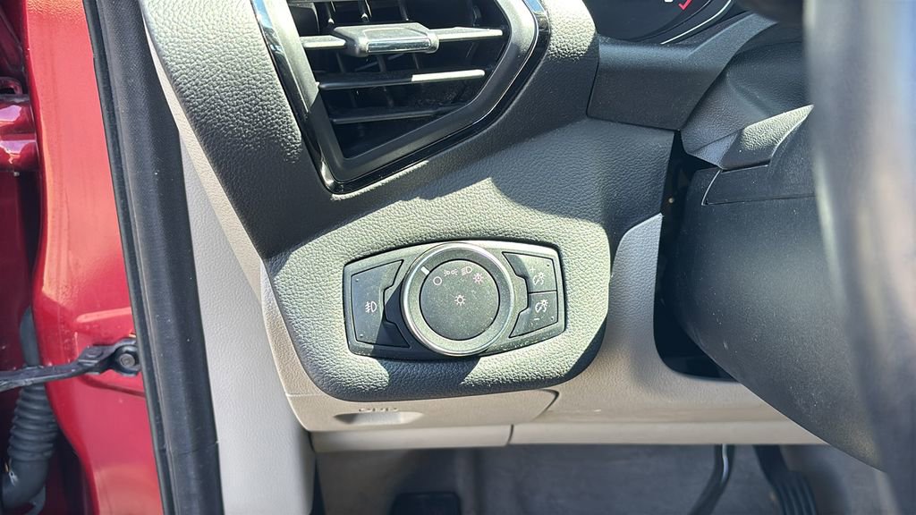 Used 2015 Ford Escape Titanium image 15