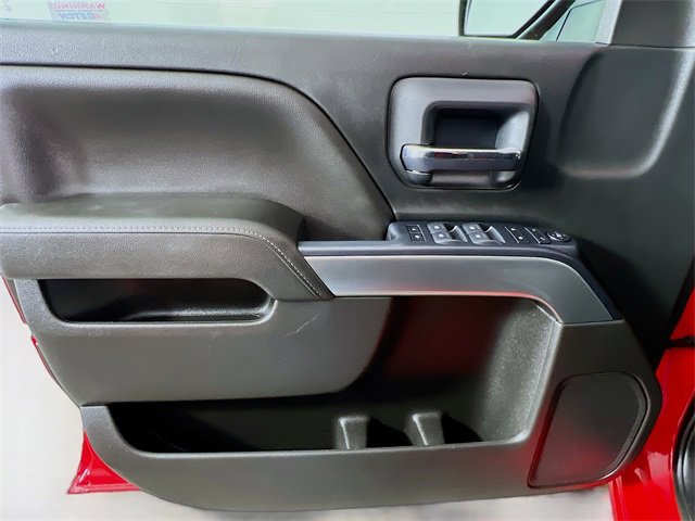 Used 2018 Chevrolet Silverado 1500 LT w/ All Star Edition image 28
