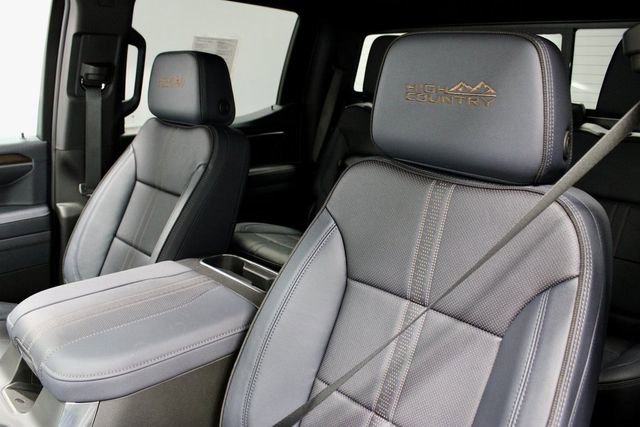 Used 2025 Chevrolet Silverado 1500 High Country w/ Technology Package image 29