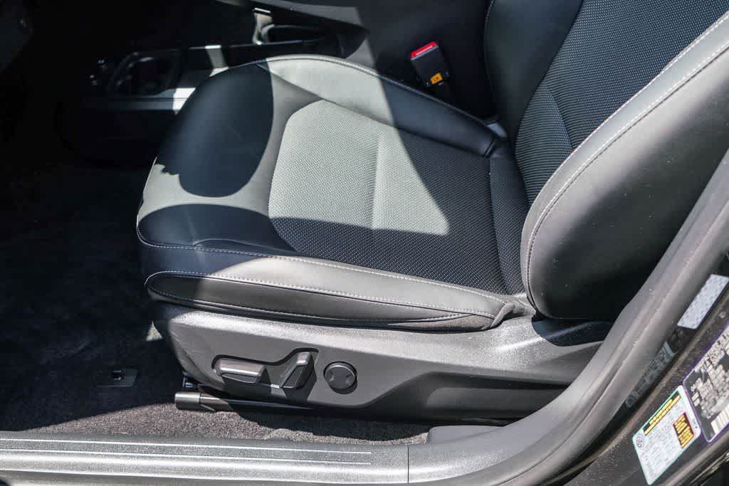 Certified 2023 Kia EV6 Light RWD image 20