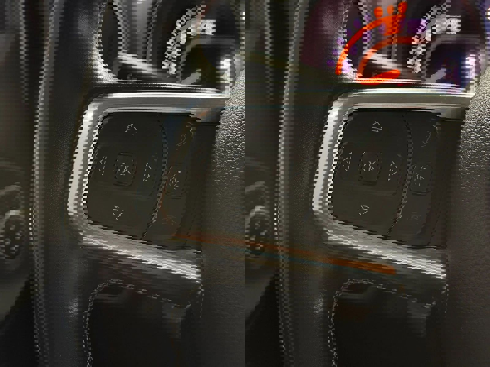 Used 2019 Jeep Wrangler Unlimited Sahara image 23