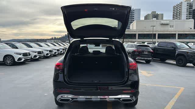 Certified 2026 Mercedes-Benz GLC 300 4MATIC image 8