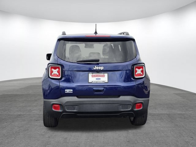 Used 2021 Jeep Renegade Latitude FWD image 5