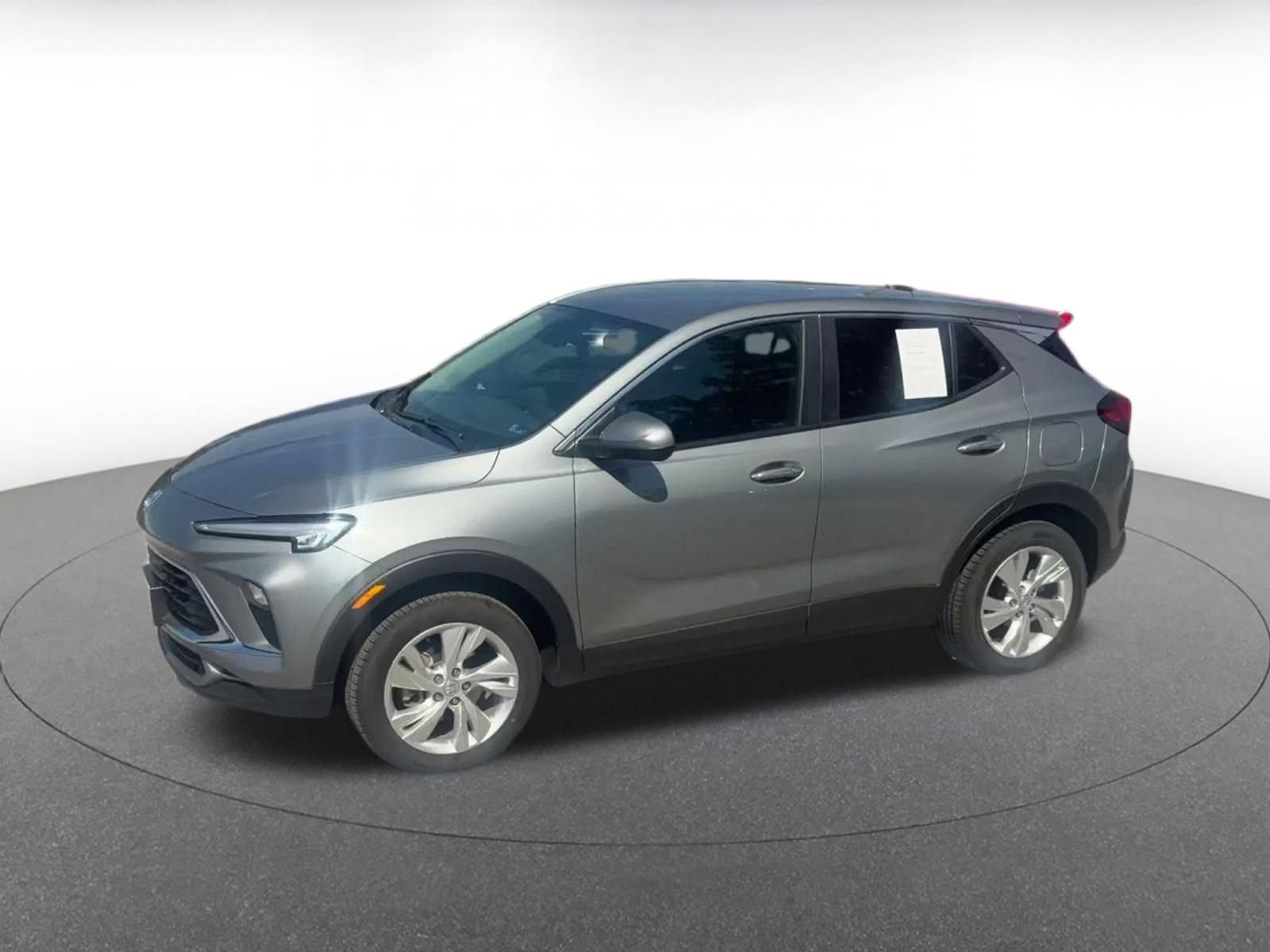 Used 2026 Buick Encore GX Preferred AWD/4WD image 7