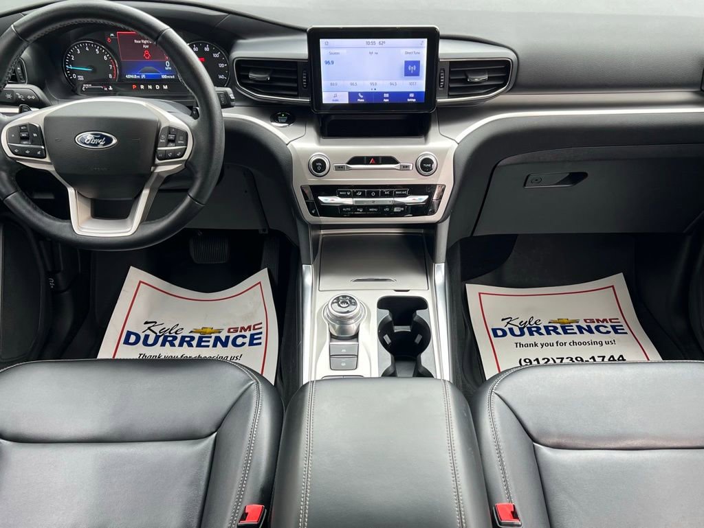 Used 2021 Ford Explorer XLT w/ Equipment Group 202A image 16