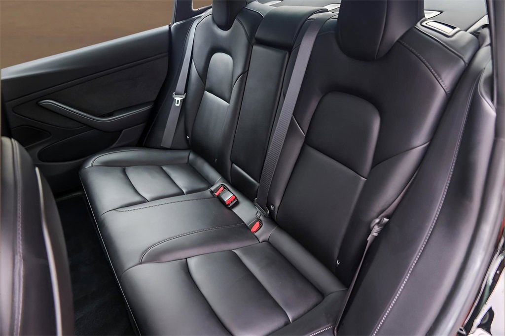 Used 2018 Tesla Model 3 Long Range image 22