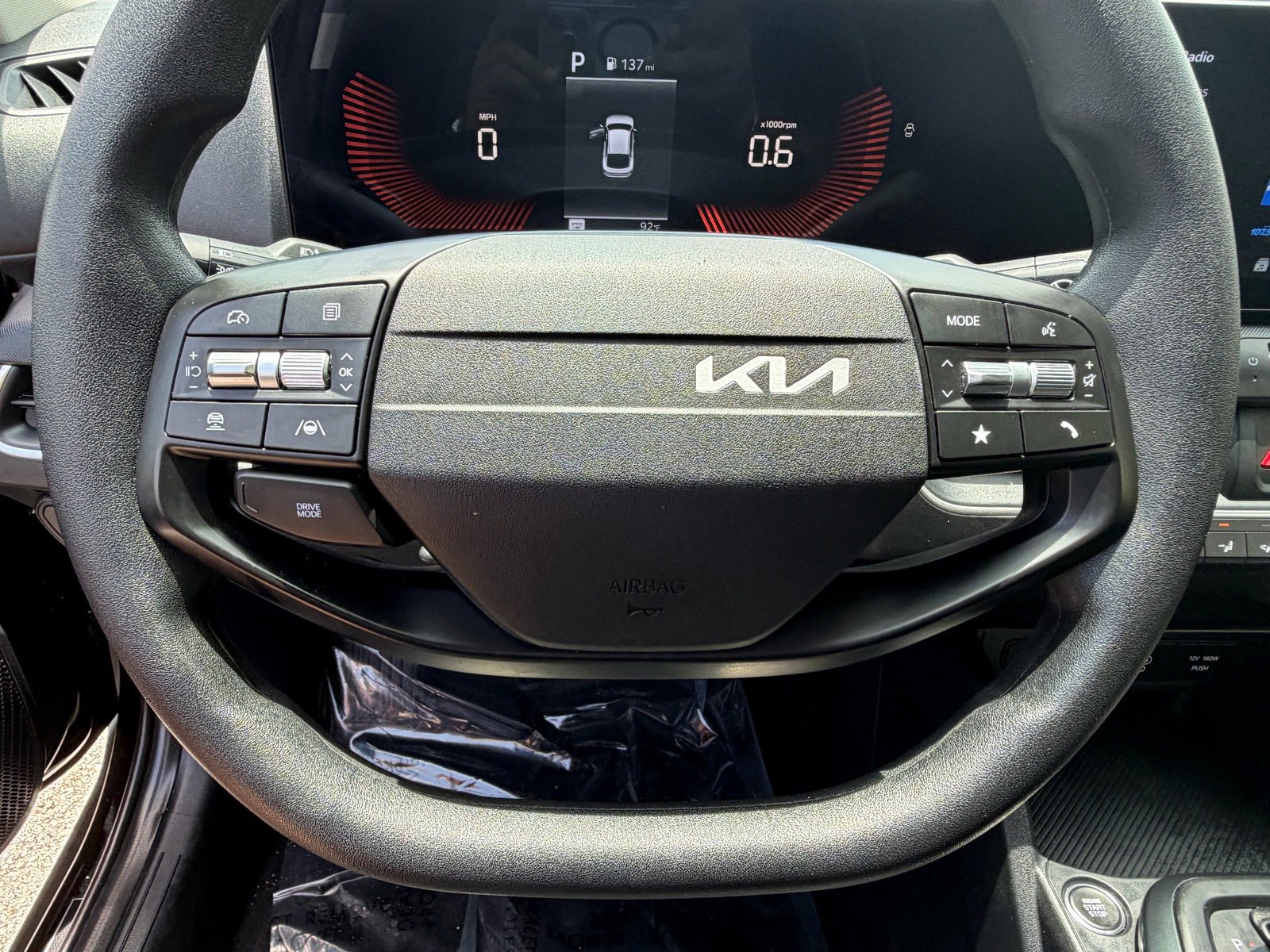 Used 2025 Kia K4 FWD image 27