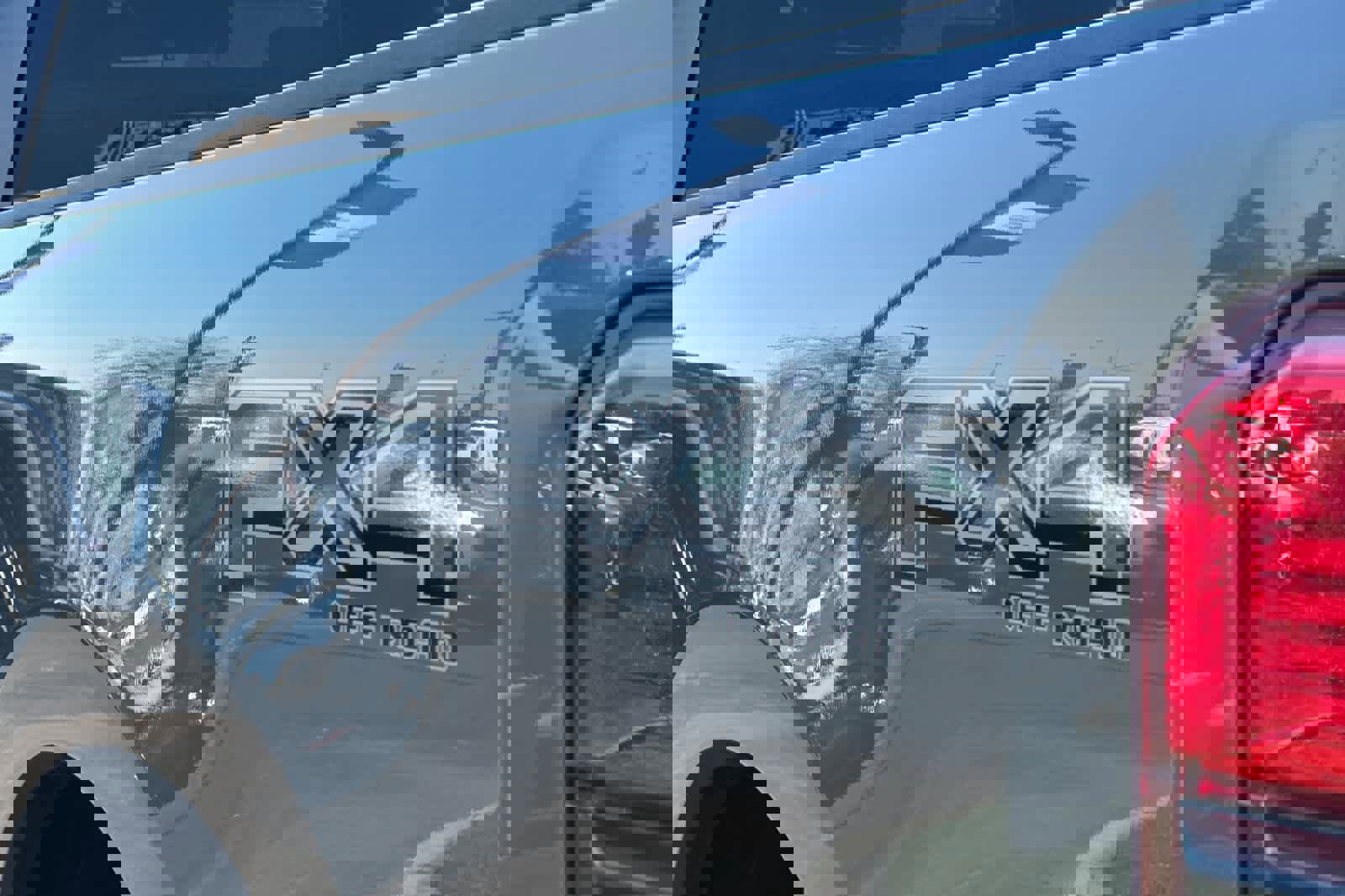 New 2025 Ford F250 Lariat w/ Lariat Ultimate Package image 27