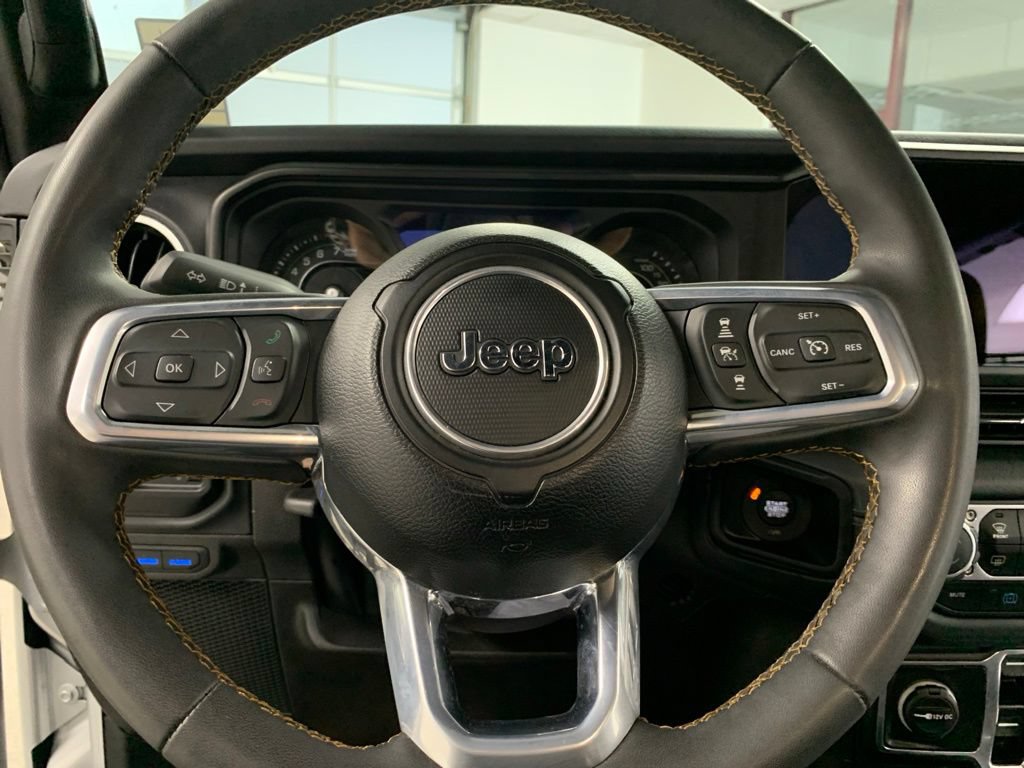 Certified 2024 Jeep Wrangler Unlimited Sahara w/ Safety Group AWD/4WD image 18