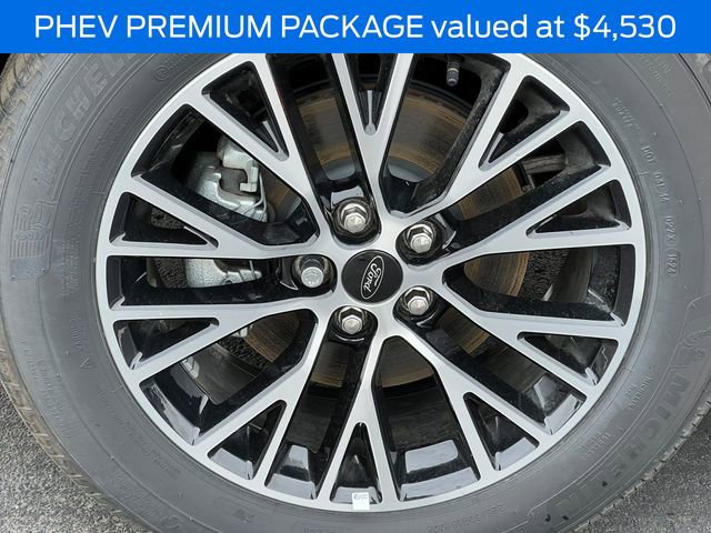 New 2024 Ford Escape SE w/ PHEV Premium Package image 7