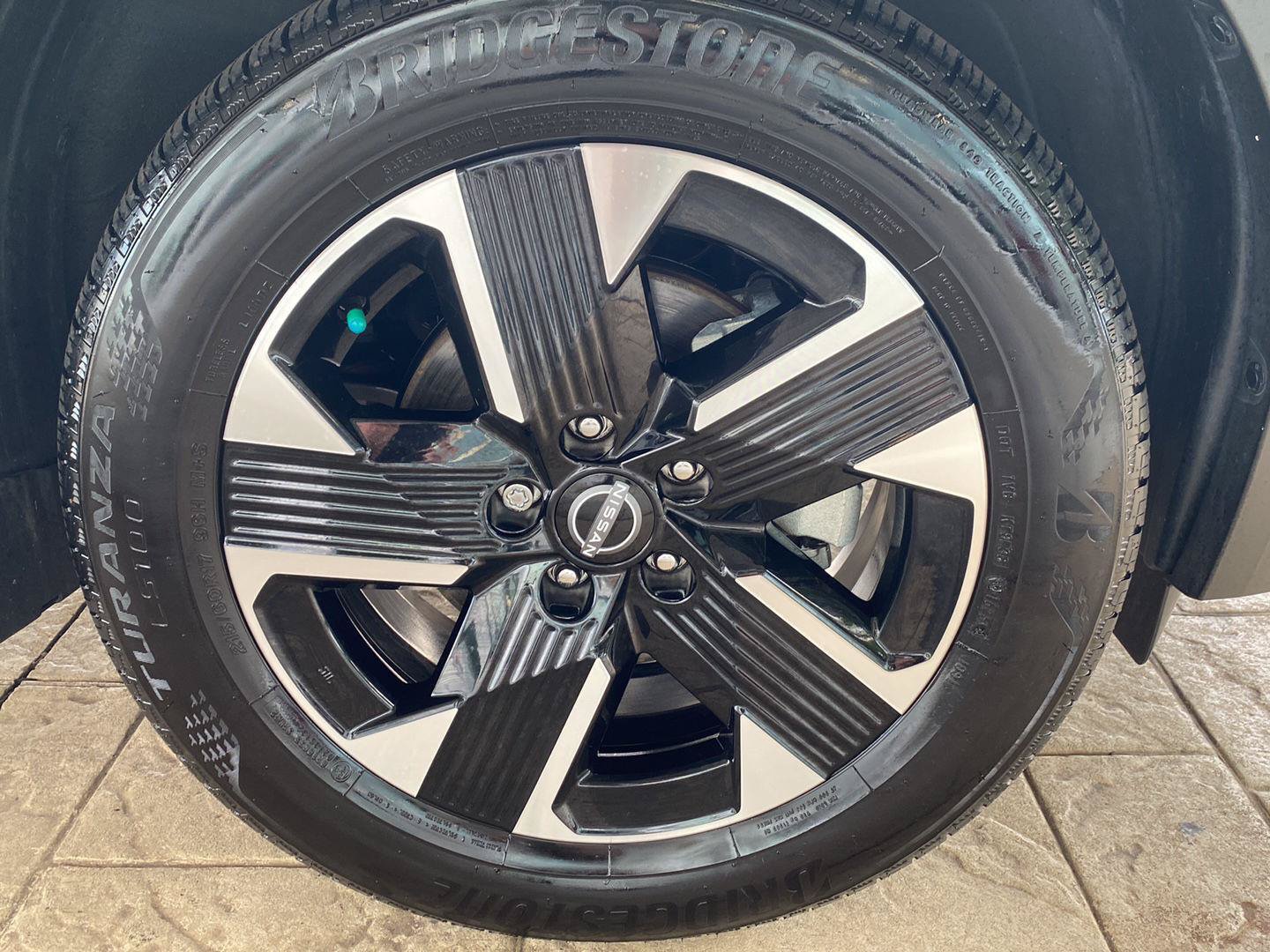 Certified 2025 Nissan Kicks SV AWD/4WD image 14