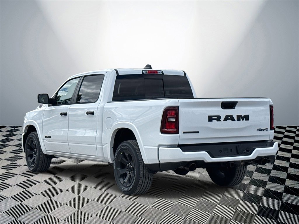 New 2026 RAM 1500 4x4 Crew Cab image 4