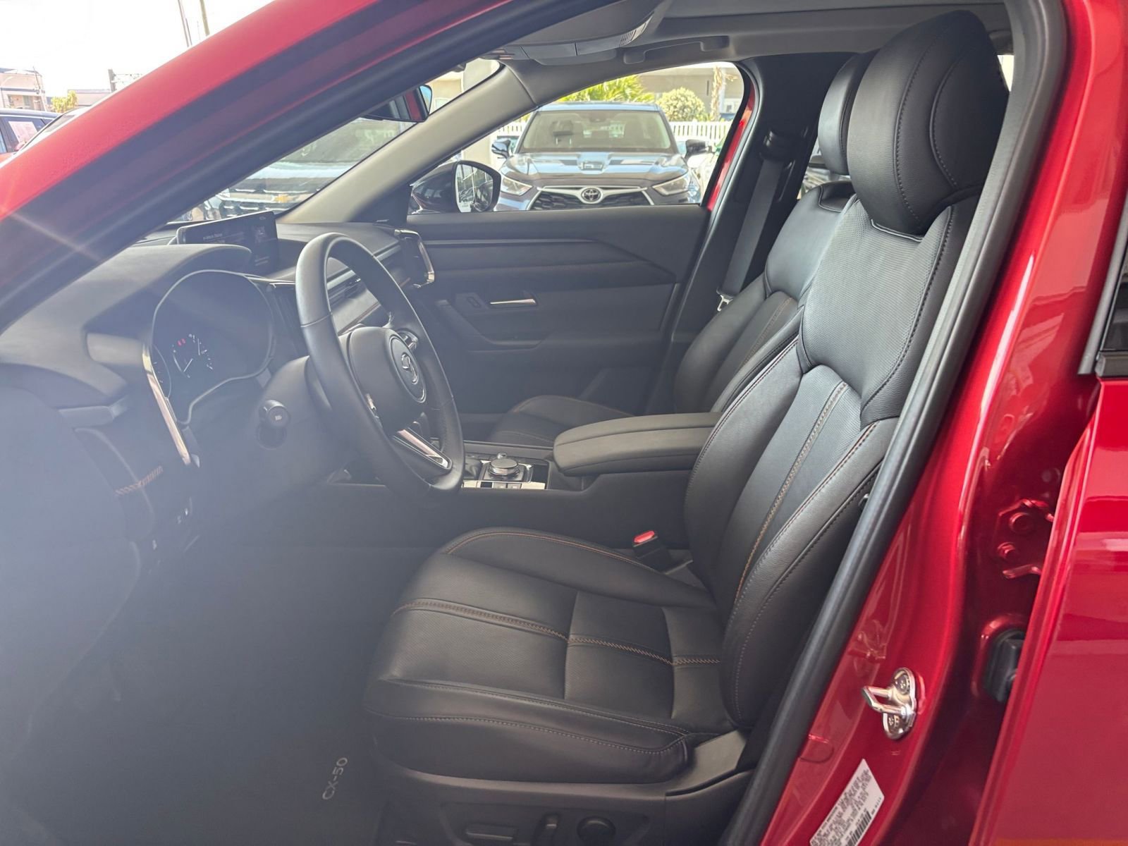 Used 2025 MAZDA CX-50 2.5 Hybrid w/ Premium Plus Pkg AWD/4WD image 29