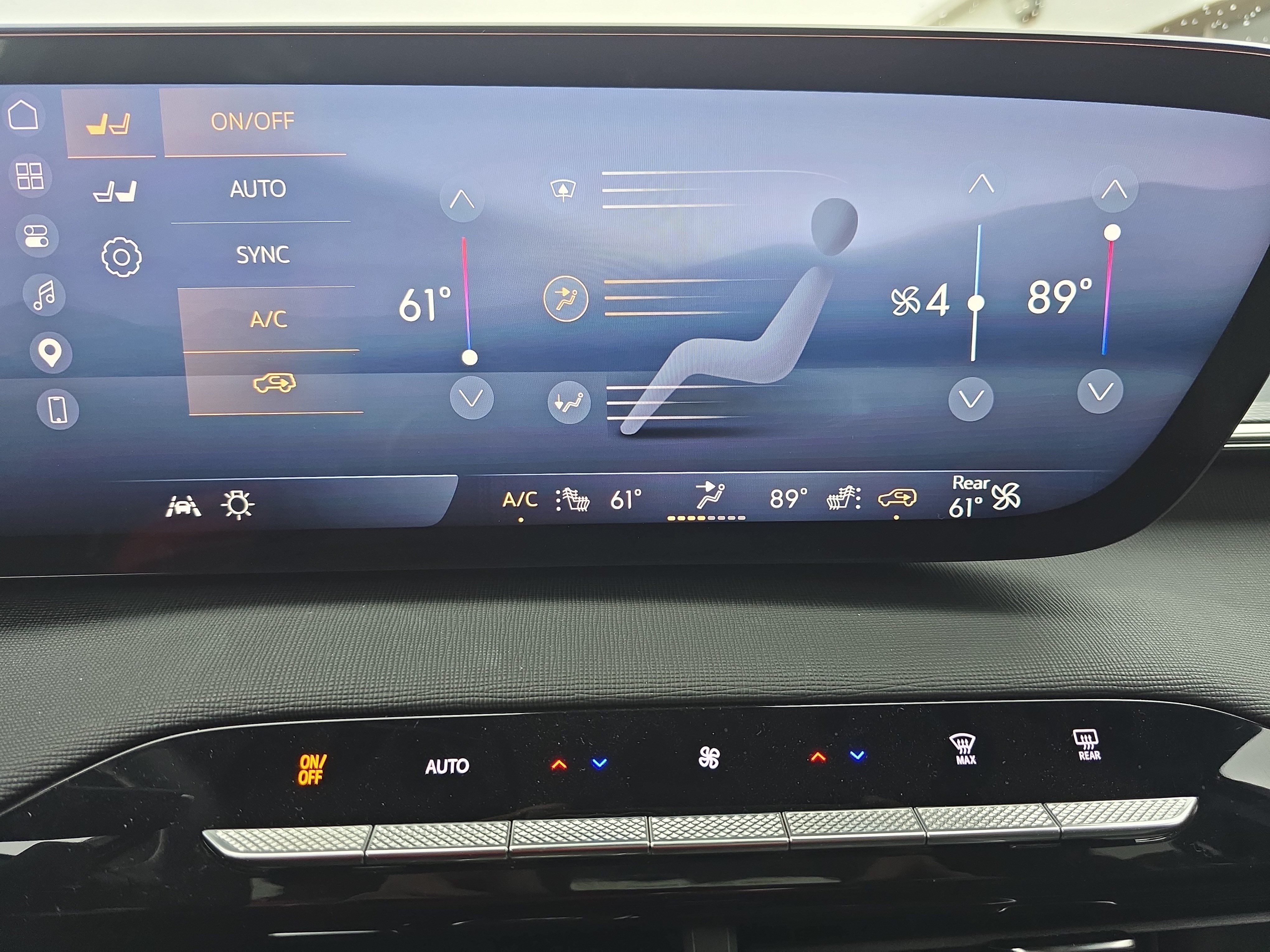 Used 2025 Buick Enclave Sport Touring w/ Super Cruise Package FWD image 22