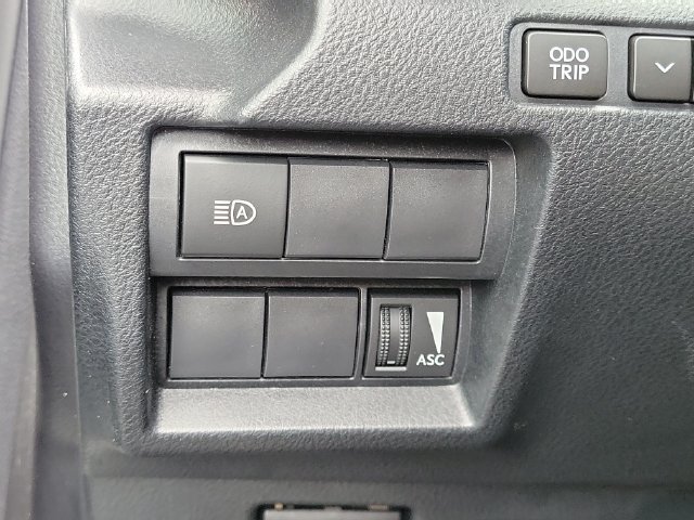 Used 2025 Lexus IS 350 F Sport w/ Accessory Package 2 RWD image 14