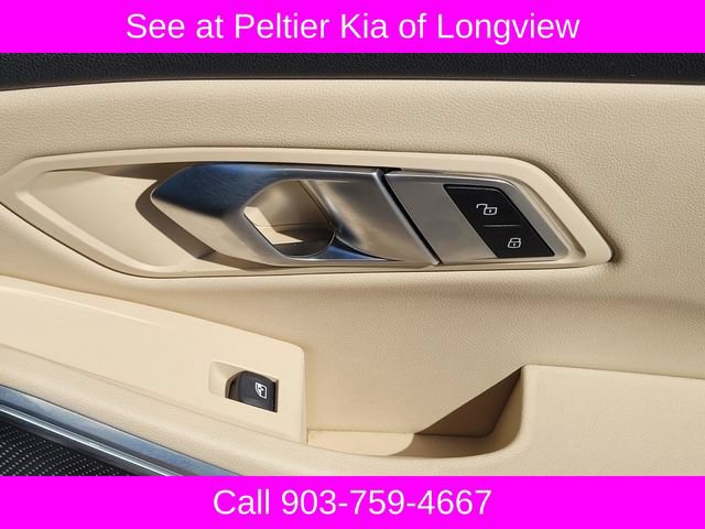Used 2022 BMW 330i xDrive Sedan AWD/4WD image 12