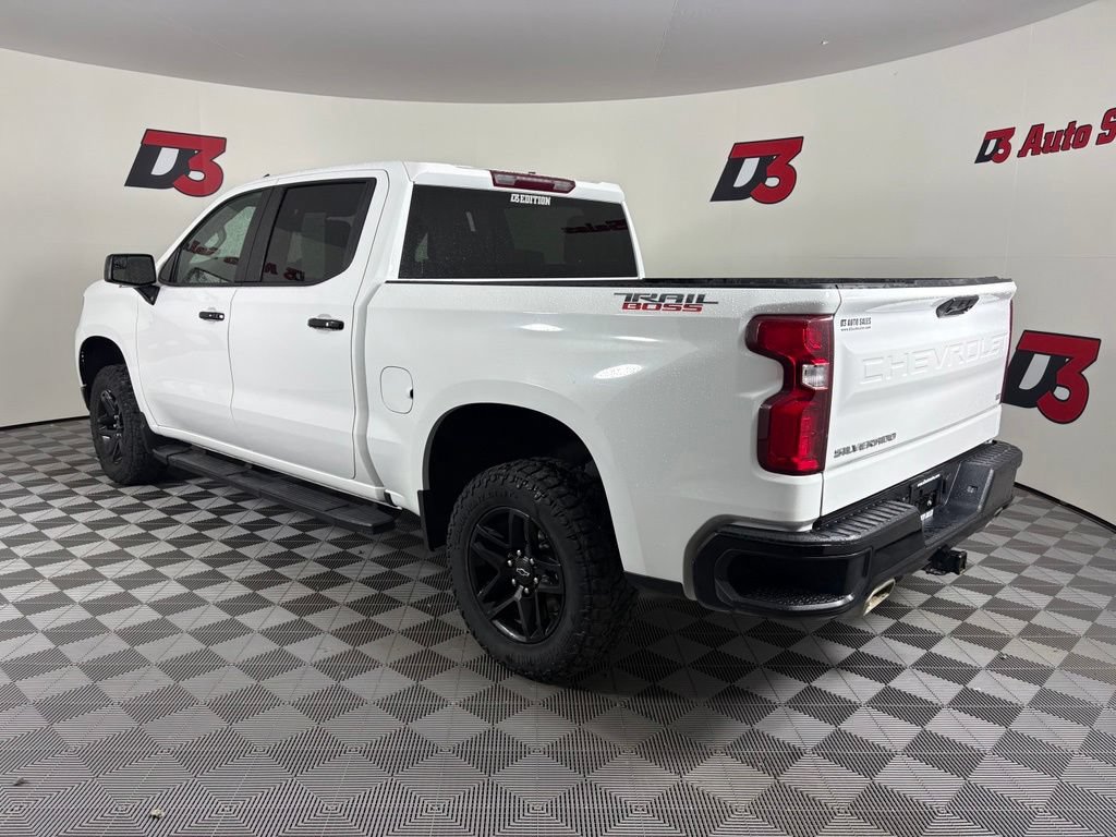 Used 2024 Chevrolet Silverado 1500 LT Trail Boss w/ Protection Package AWD/4WD image 4