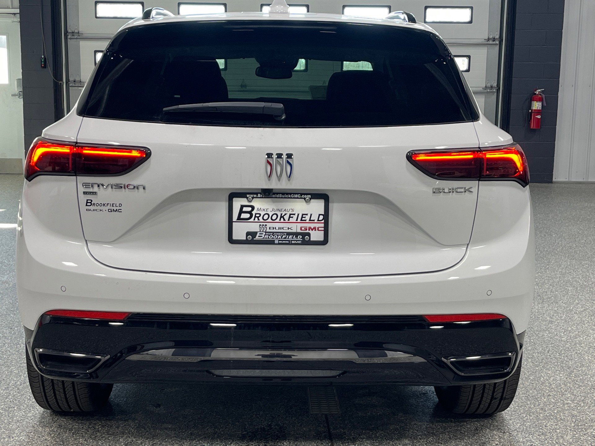 New 2026 Buick Envision Sport Touring AWD/4WD image 4