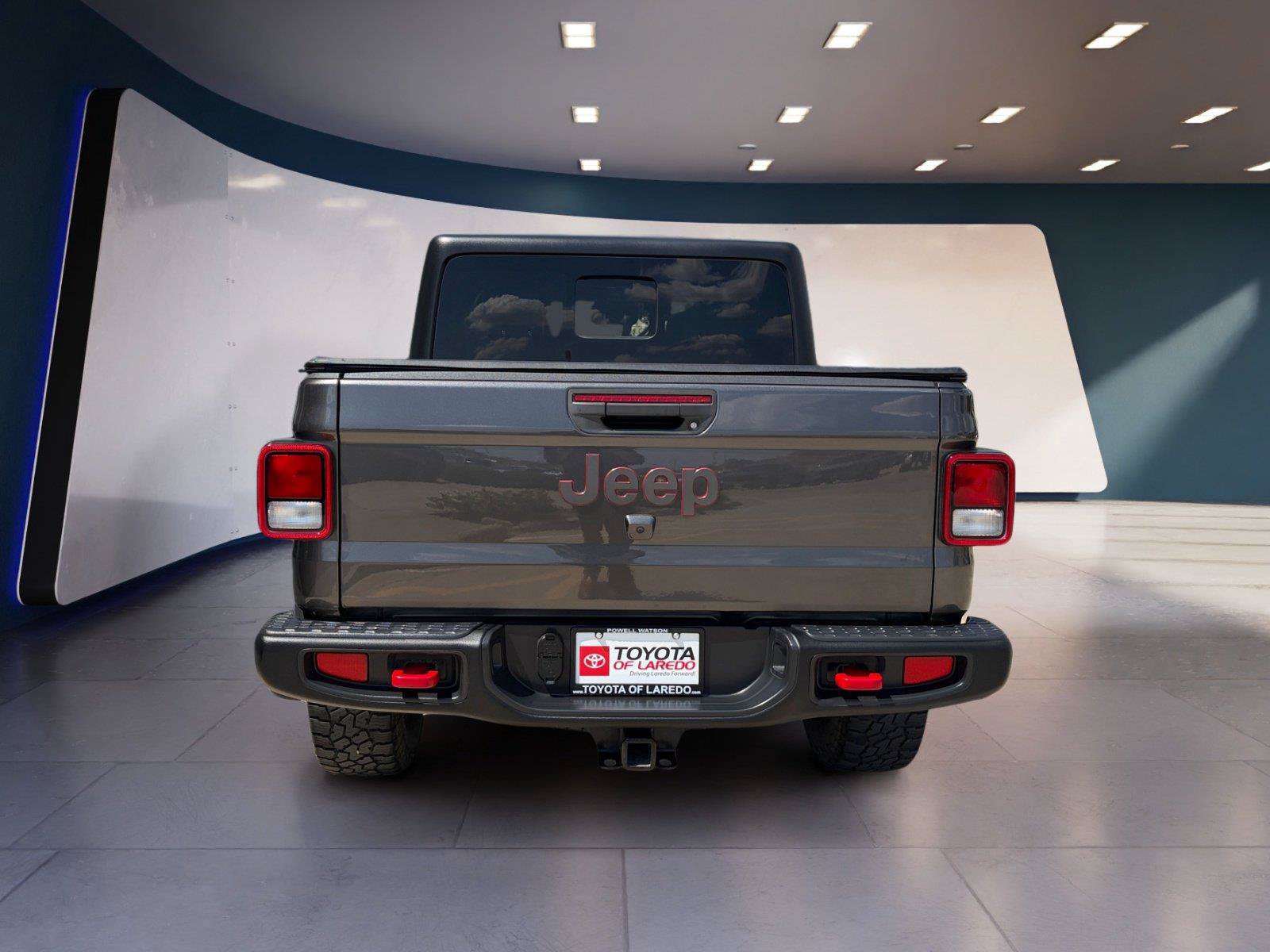Used 2022 Jeep Gladiator Rubicon w/ Trailer Tow Package AWD/4WD image 4