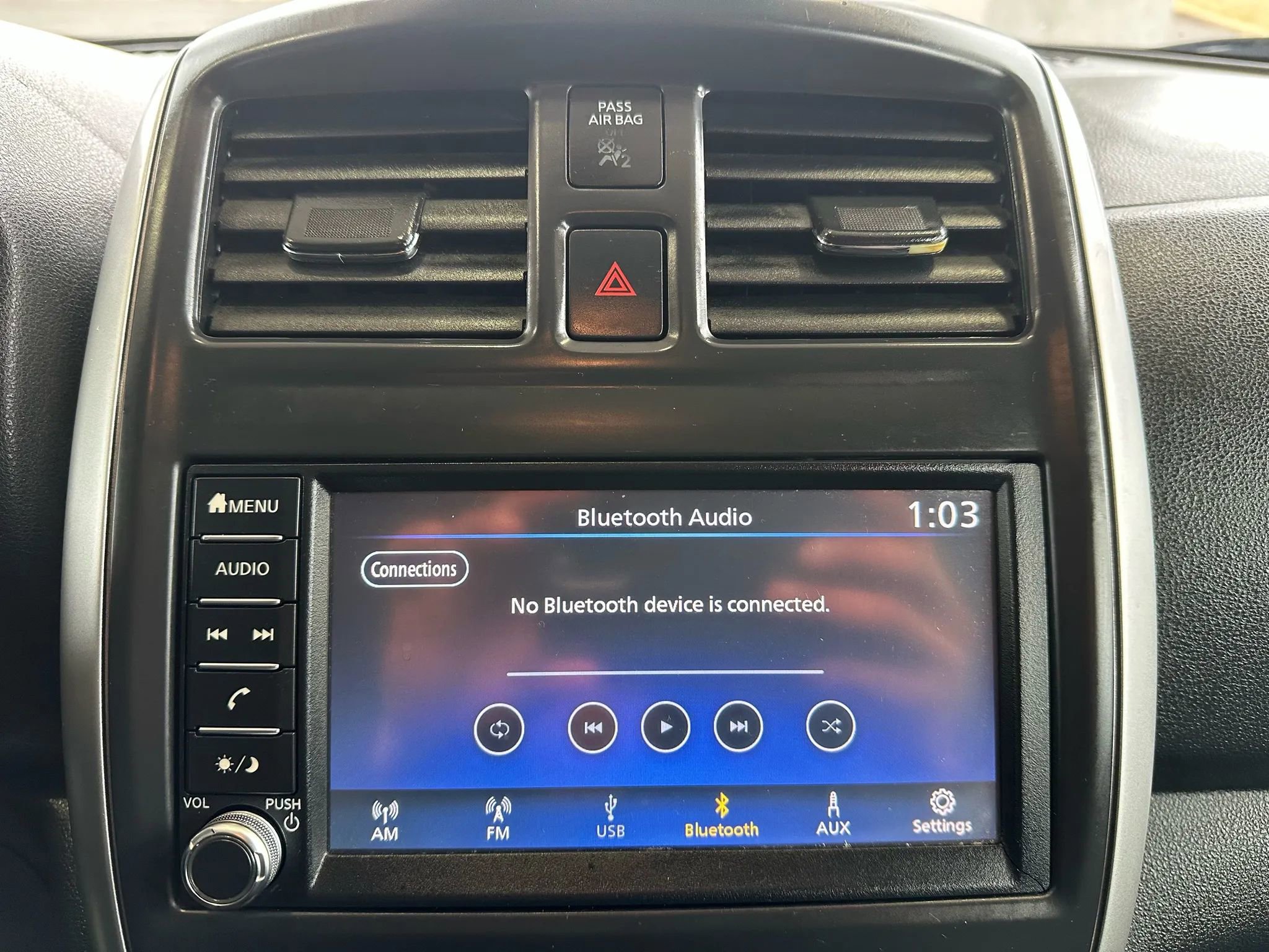 Used 2019 Nissan Versa SV image 17