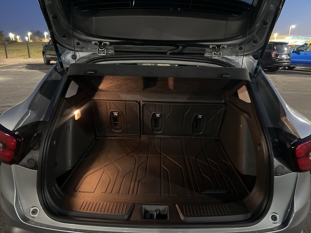 New 2026 Chevrolet Trax ACTIV w/ Sunroof Package image 6